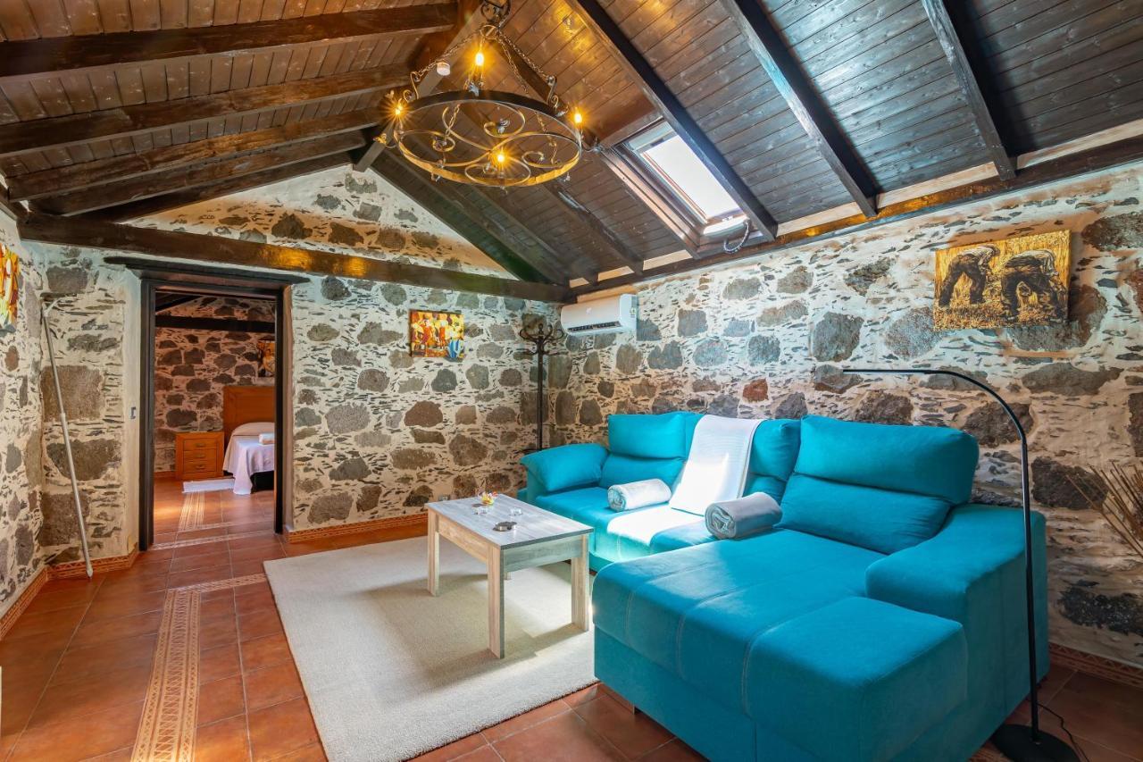 Casa Los Pinos Mogan Exterior photo