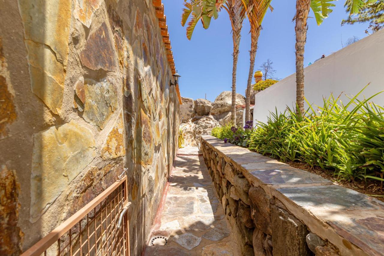 Casa Los Pinos Mogan Exterior photo